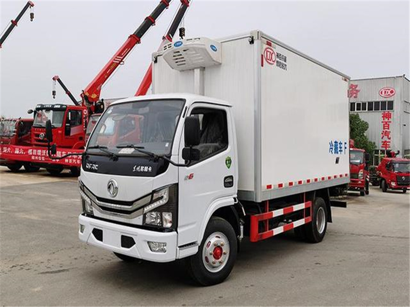 國(guó)六東風(fēng)多利卡D6冷藏車